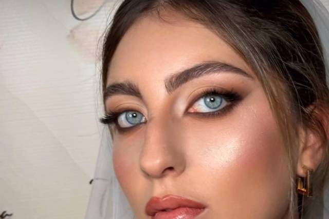 Alba Make-up