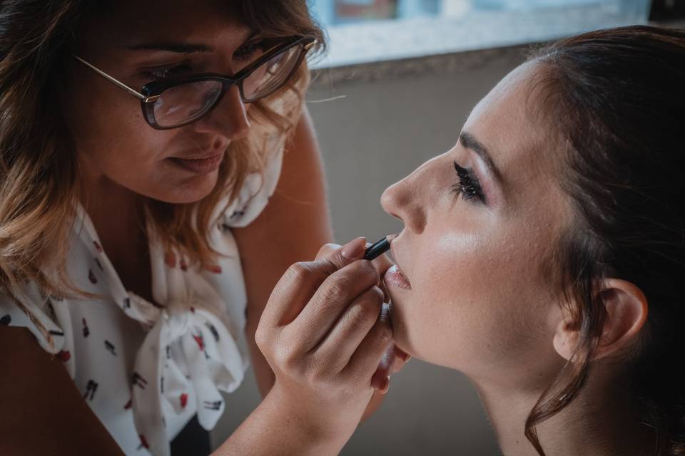 Carmen Sacco Make Up Artist