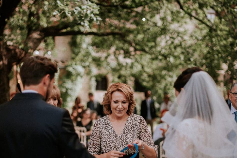 Floriana Borrino Celebrante