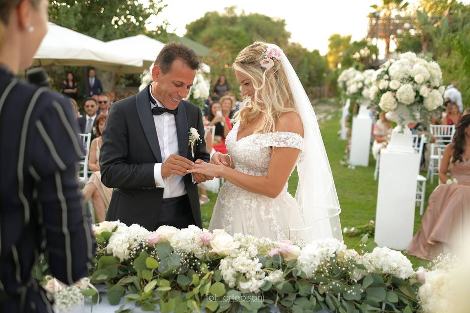 Floriana Borrino Celebrante