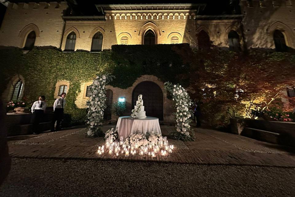 Taglio torta candlelight