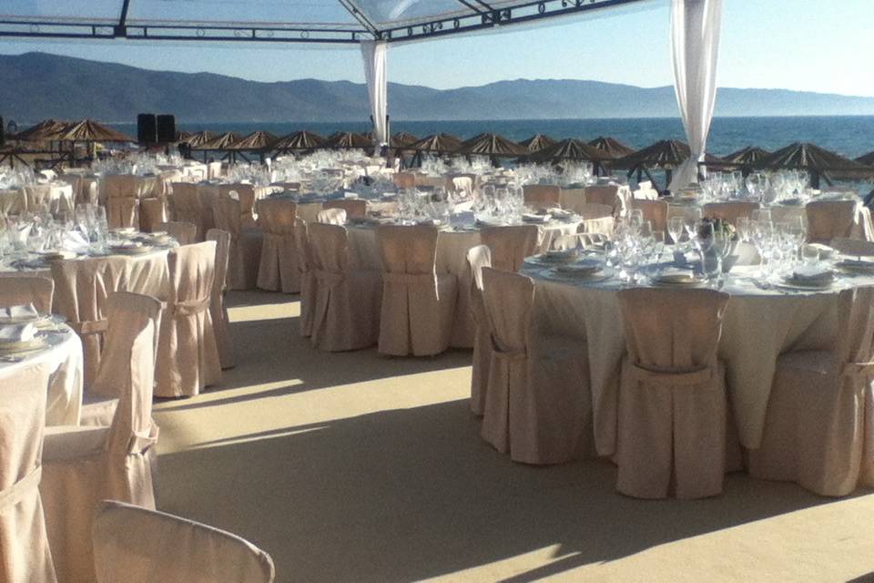 Matrimonio in riva al mare