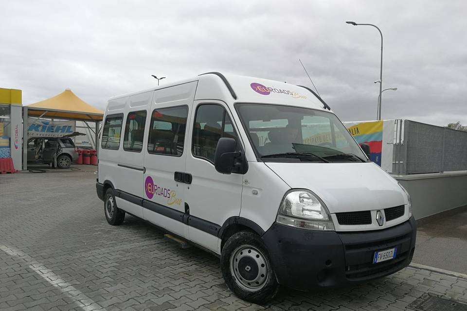 Euroads Bus