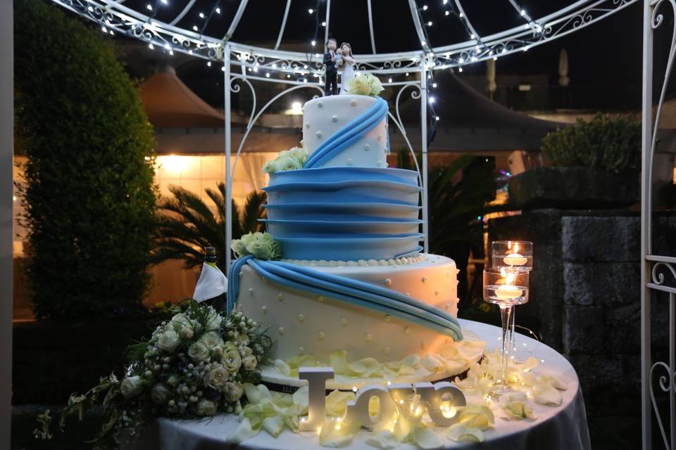 Wedding cake
