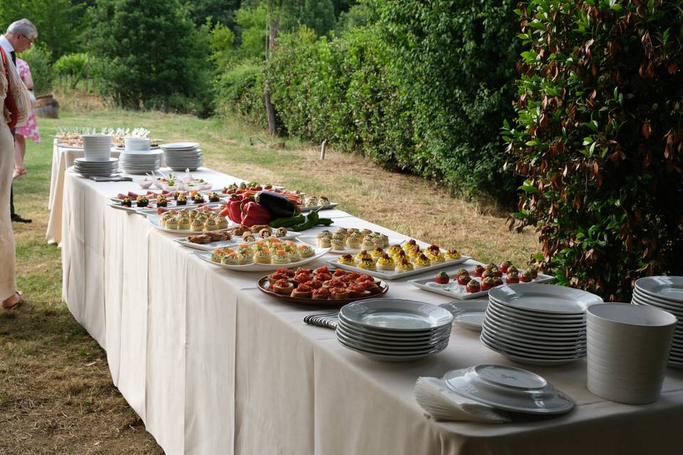 Buffet giardino principale