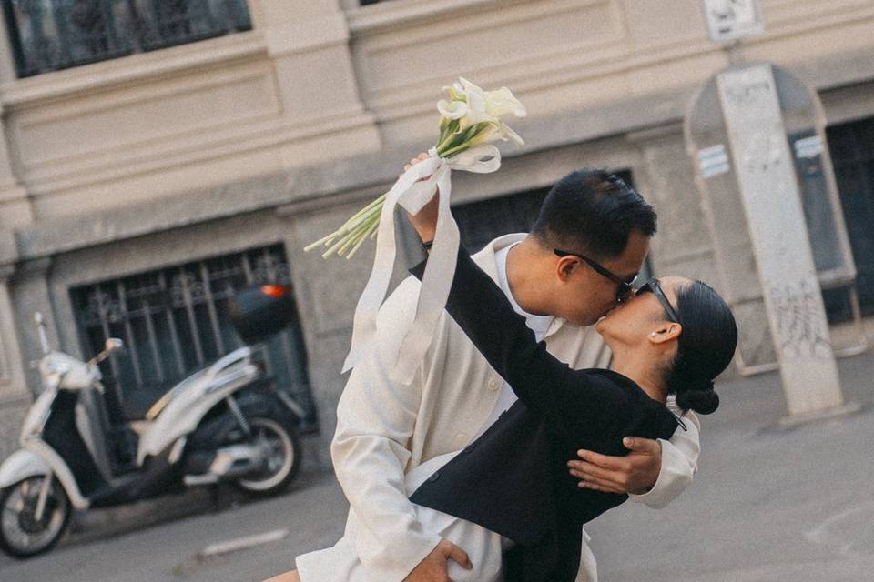 Bacio degli sposi