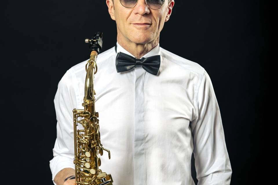 Federico Tozzi Dj e Sax