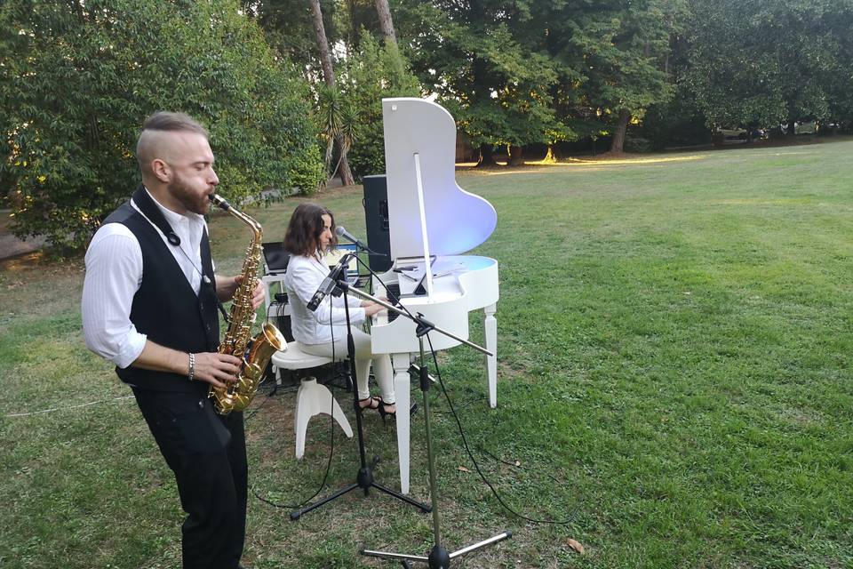 Federico Tozzi Sax Live DJ Animazione