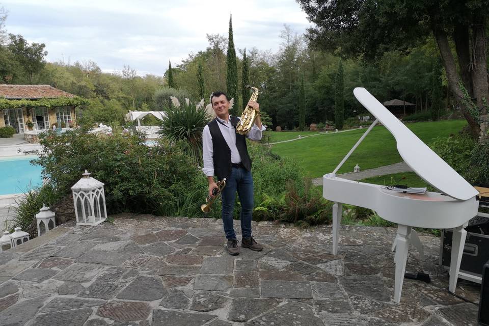 Federico Tozzi Sax Live DJ Animazione