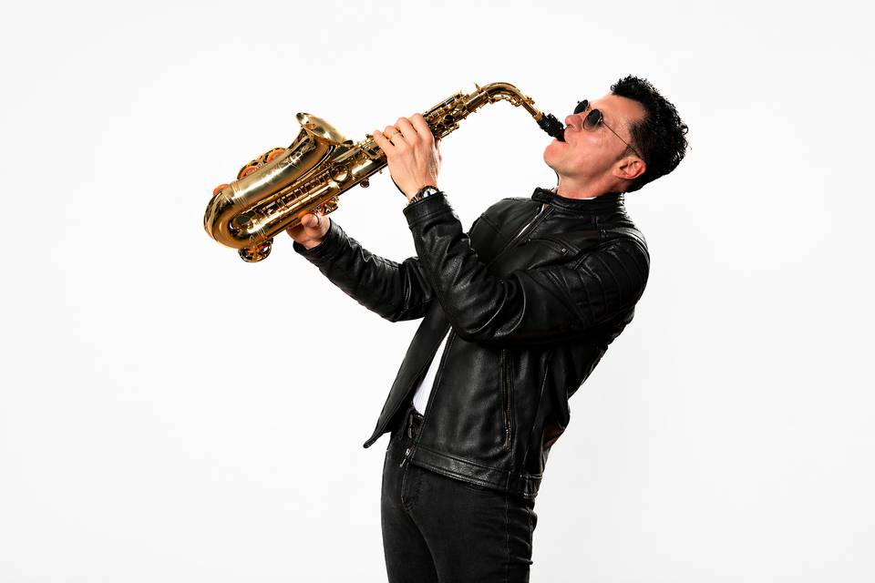 Federico Tozzi Sax Live DJ Animazione