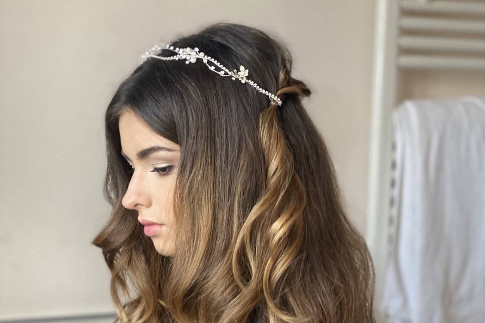 Elenas Lima Hairstyle Makeup