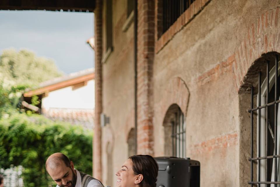 Acoustic trio