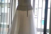 Ed il tutto. Col vestito