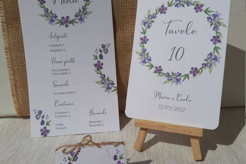 Accessori rustico con violette