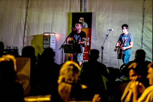 Acoustic Duo