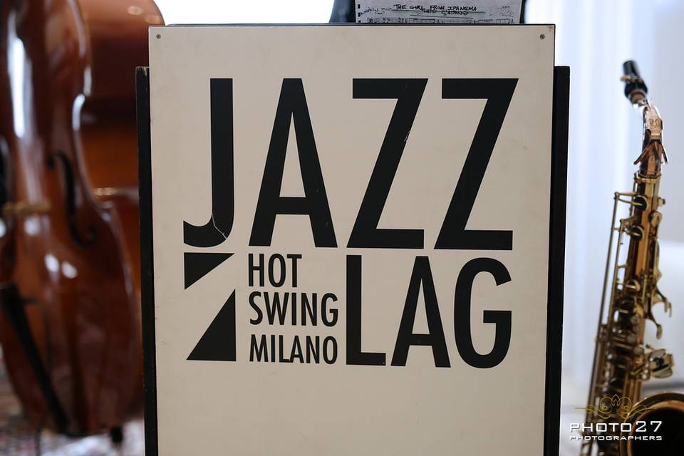 Hot swing band