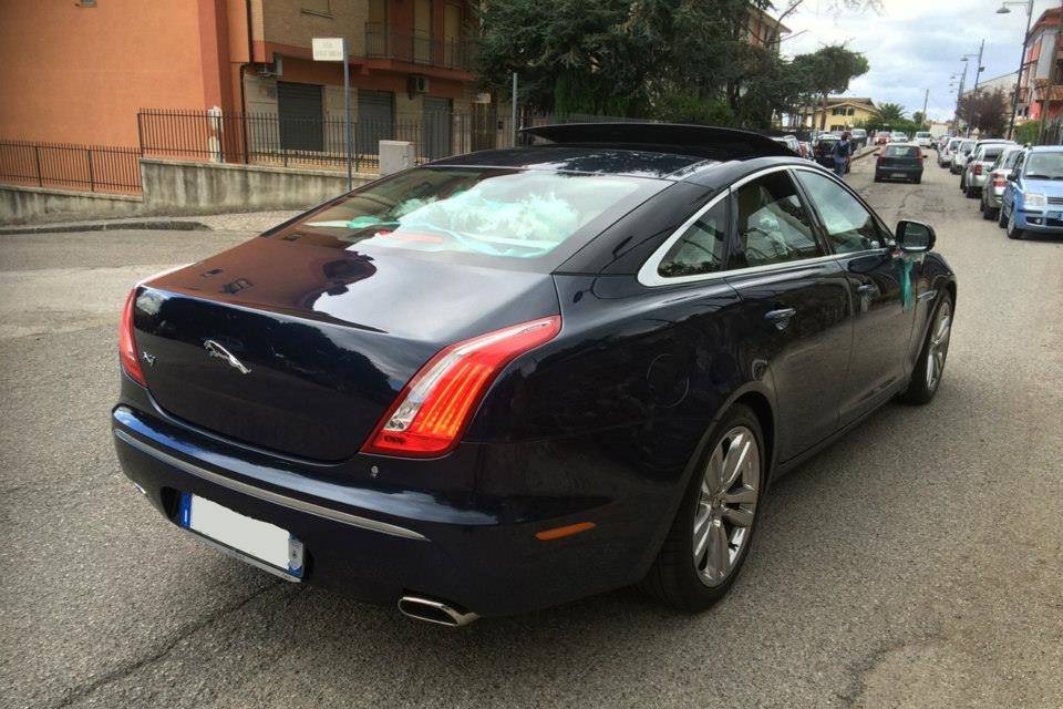 Jaguar xj