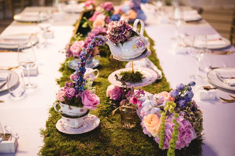 Tavolo Alice in Wonderland