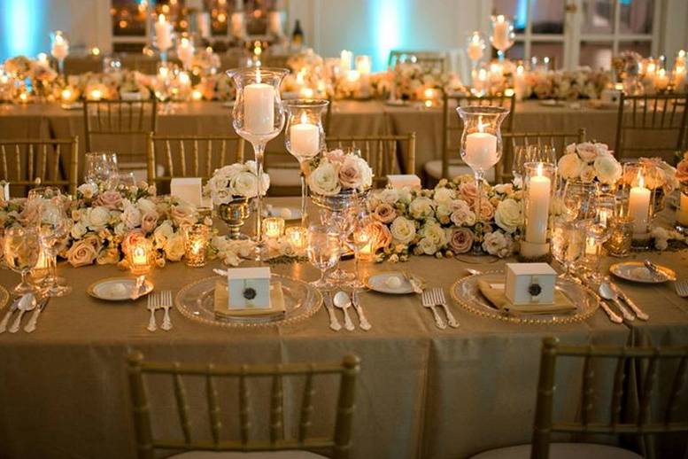 Atmosfere Event & Wedding Planner
