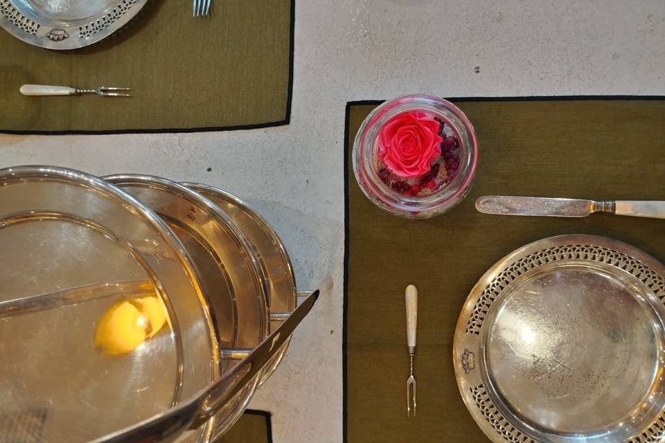 Modern table art