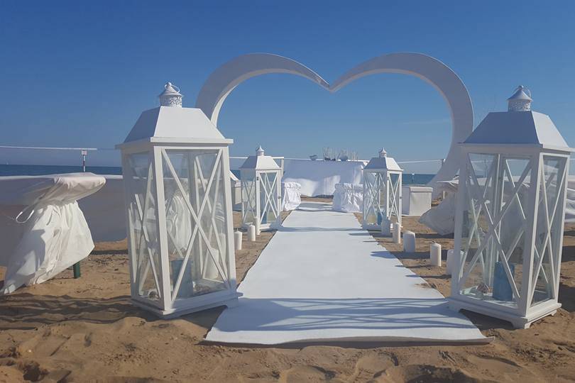 Matrimonio romantico spiaggia