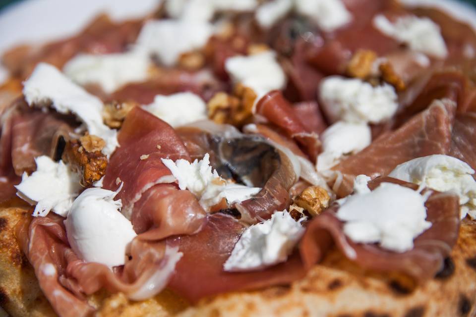 Pizza Mozzarella Prosciutto