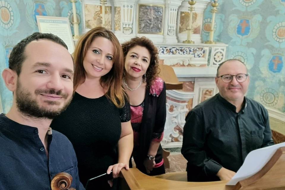 Soprano, violino e organo