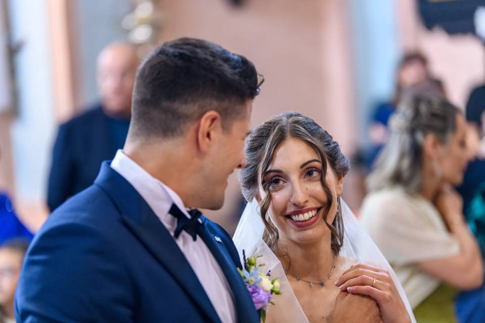 Laura e Fabio in chiesa
