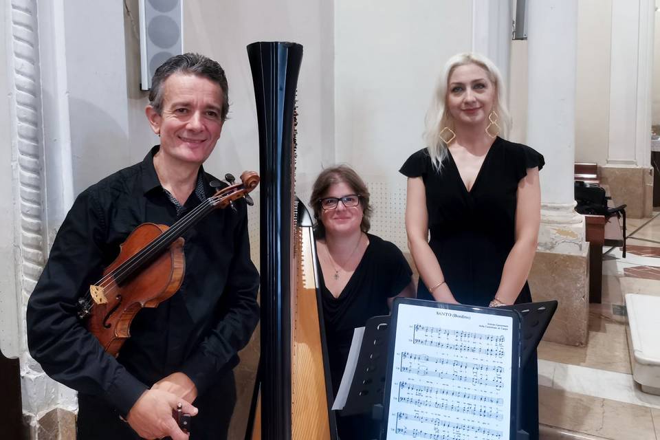 Soprano, violino e arpa