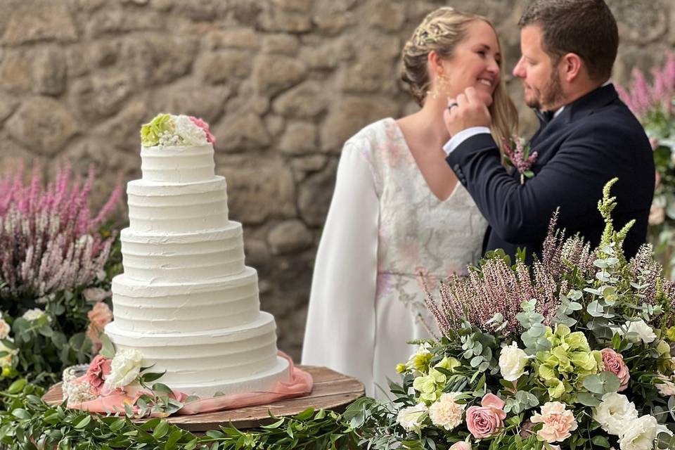 The wedding cake