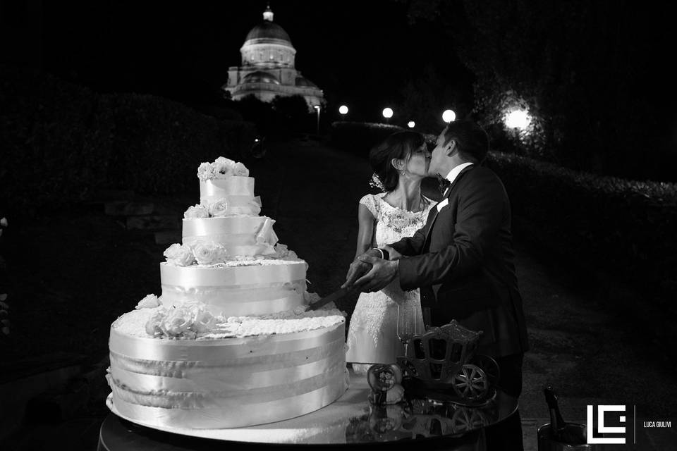 Wedding Cake in Piazzetta