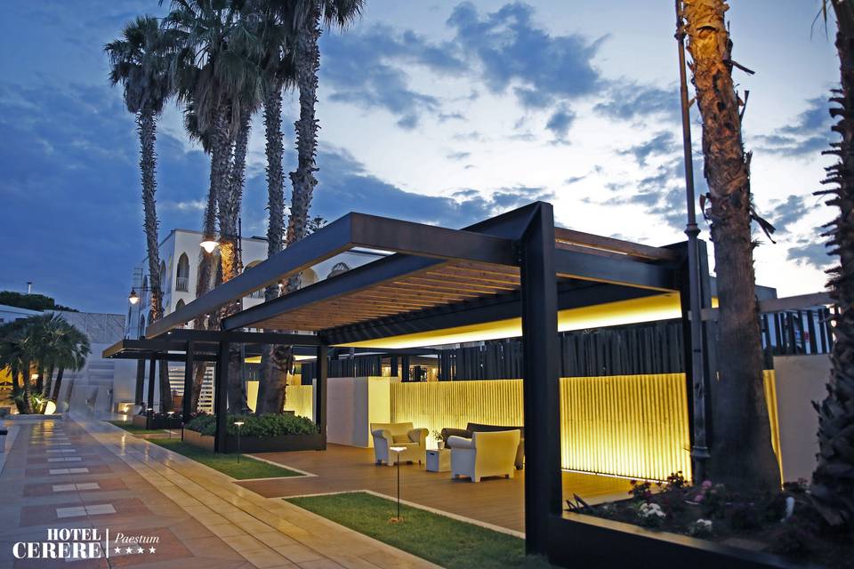 Design outdoor pool garden