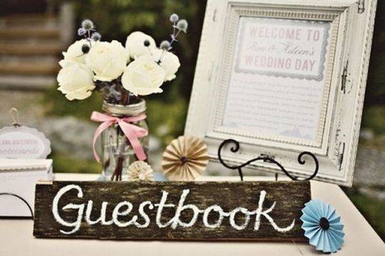 Party Guest  Book