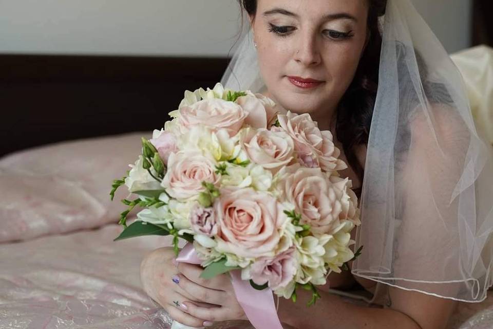 Makeup and hair sposa