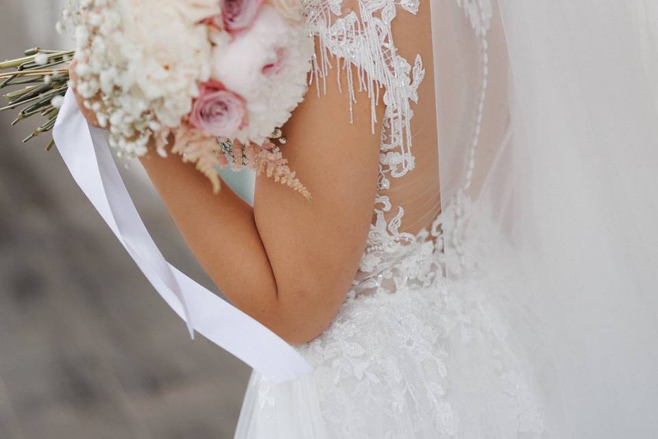 Acconciatura sposa alta