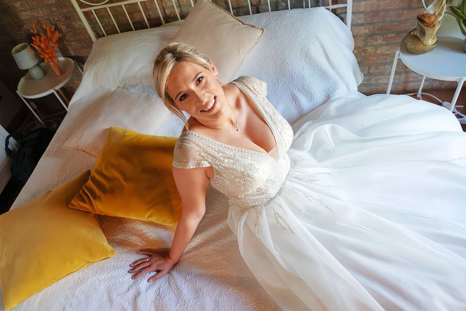Bridal make-up