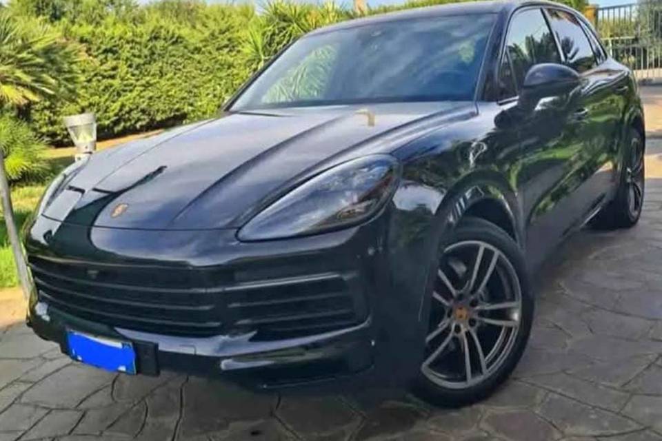 Auto luxury