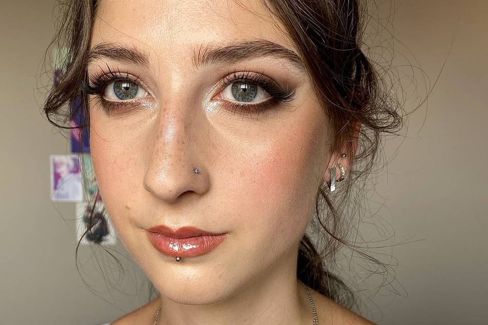 glowy wedding makeup