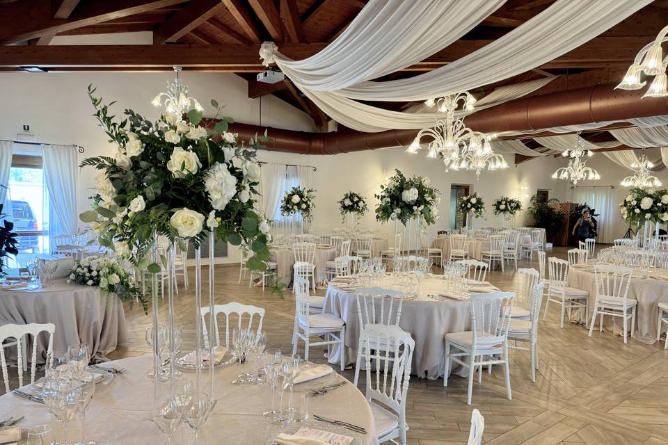 Allestimento tavoli