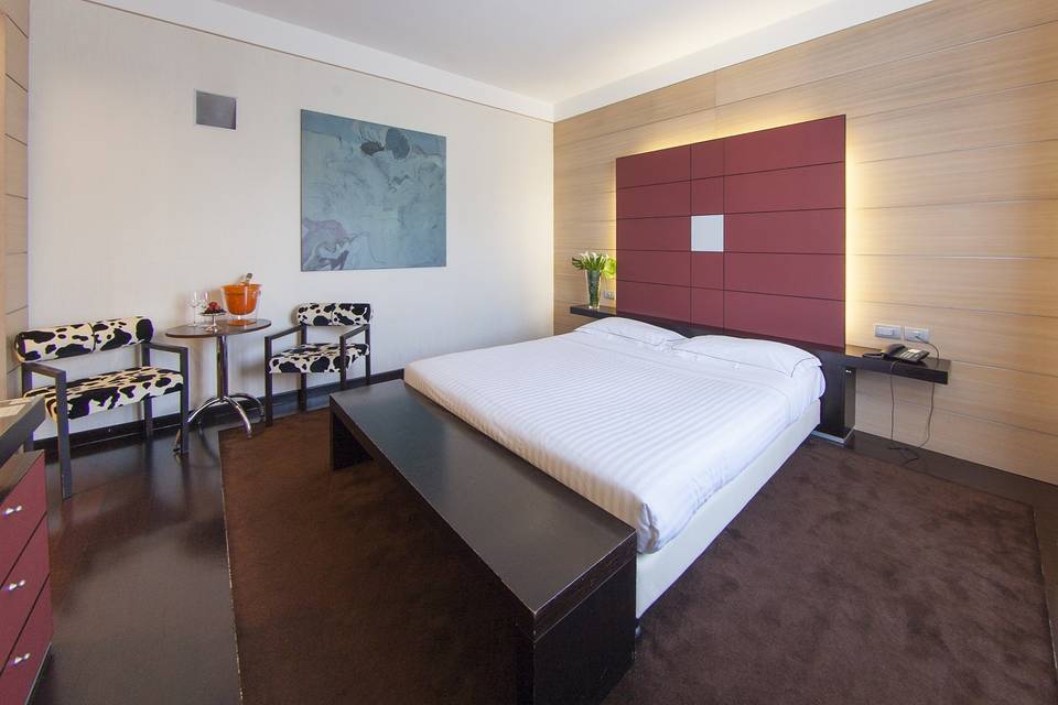 Suite Inverigo Hotel****