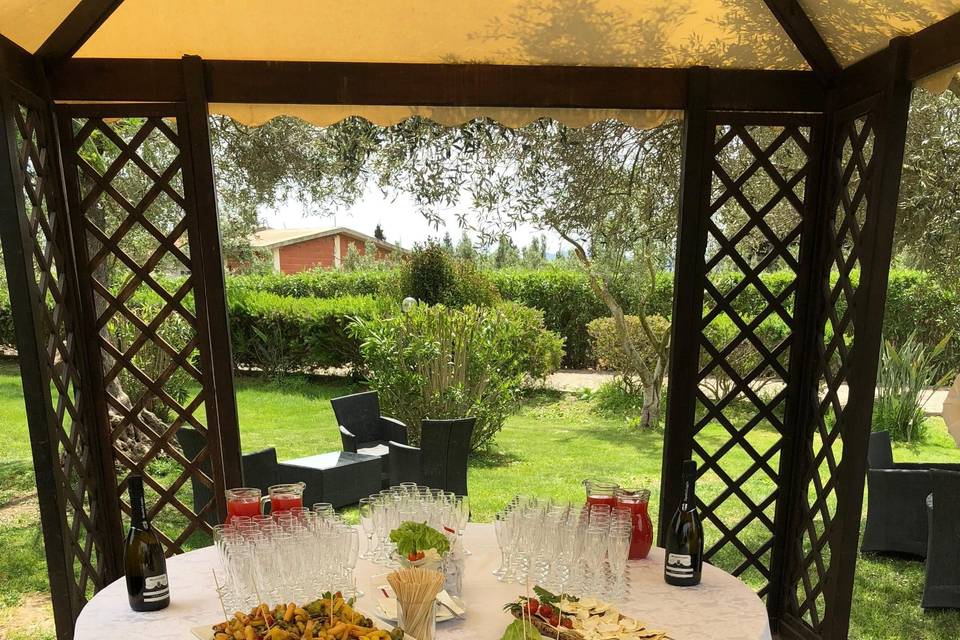 Aperitivo benvenuto gazebo est