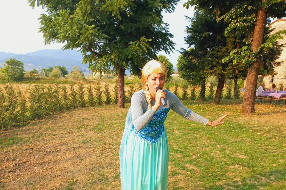 Travestimento da Elsa