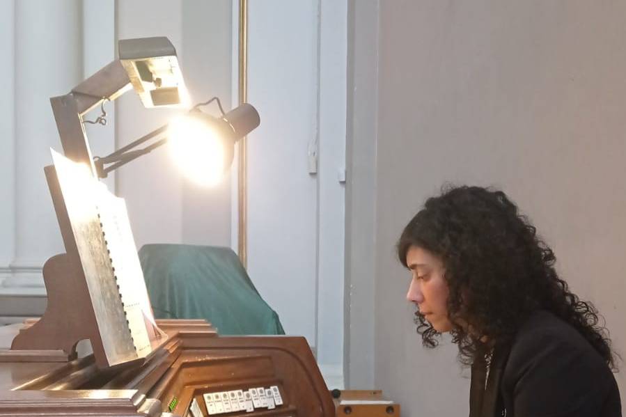 Liliana lauria all'organo