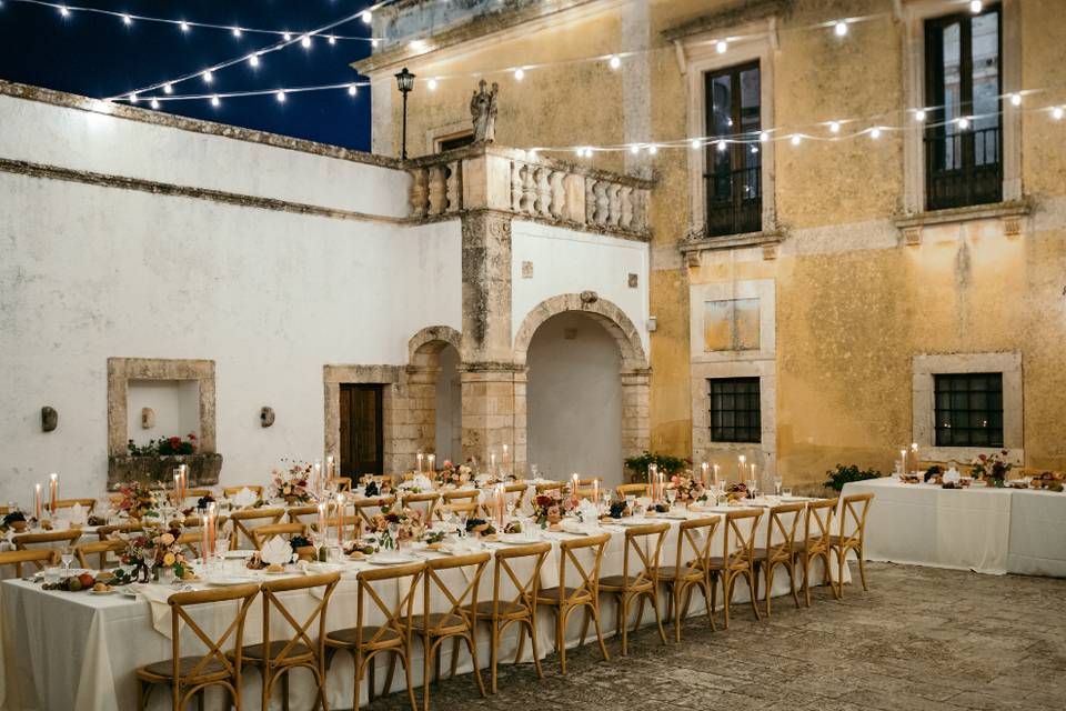 La corte antica