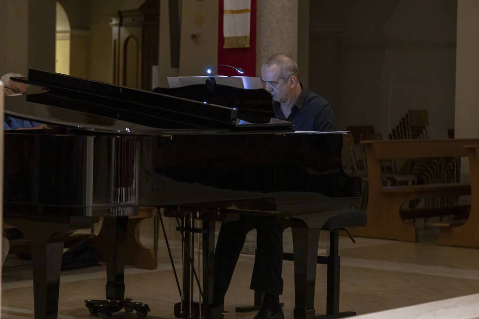 Al pianoforte