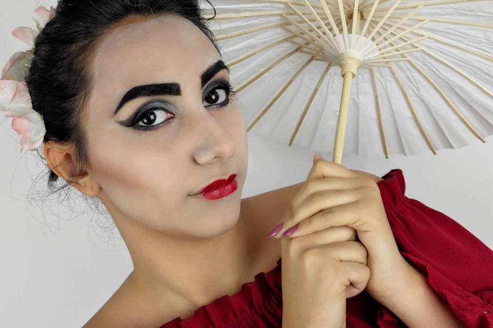 Trucco artistico geisha