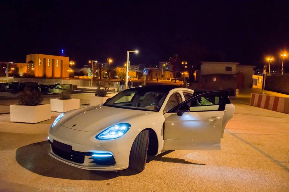 Porsche Panamera 4S