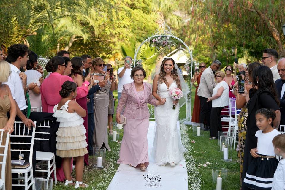 Rito civile sul prato