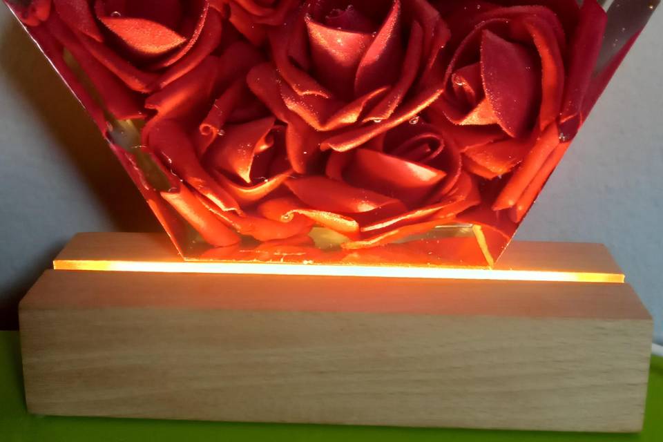 Rose rosse sintetiche