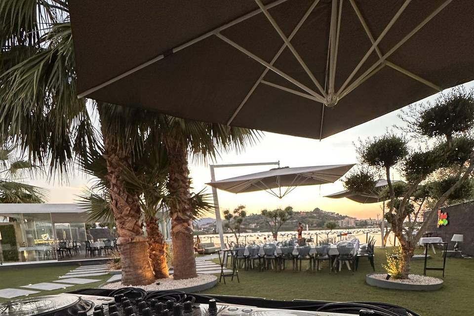 Giardino sul lago
